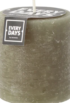 Everydays by Intratuin Stumpenkerze Rustic dunkelgrün 45 Std. D 7 H 8 cm
