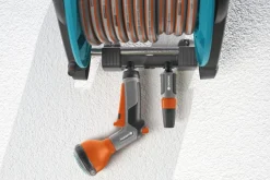 Gardena Classic Wand-Schlauchtrommel 50 Komplett-Set