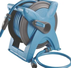 Intratuin Schlauchtrommel mit Gartenschlauch 20 m blau