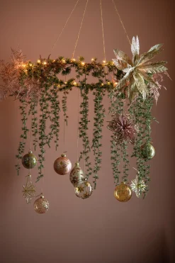 Intratuin Weihnachtskugel Birsay rosa Blätter D 8 cm