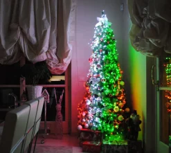 Twinkly Lichterkette mit App 105 LEDs bunt 13 m